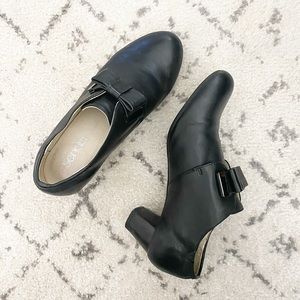 Vintage Black Leather Ankle Booties